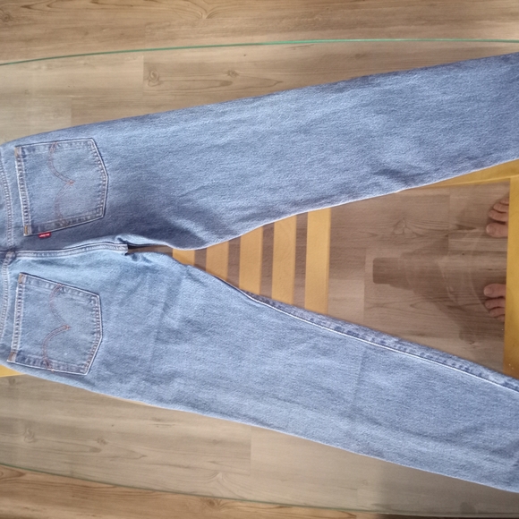 Levi's Light Blue Straight Leg Jeans Wedgie - Picture 6 of 6